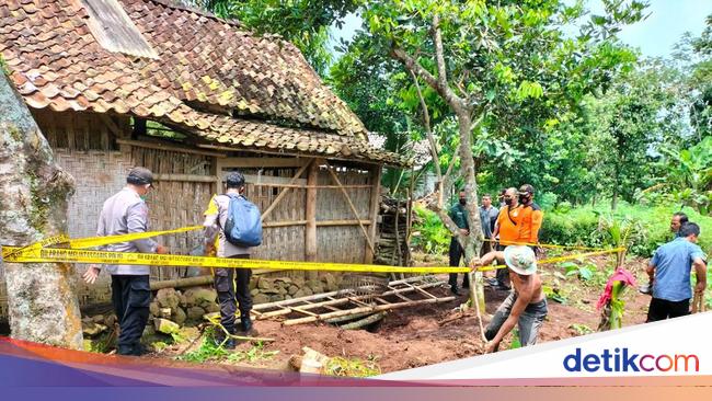 Ibu Di Ngawi Yang Terperosok Septic Tank Tewas Diduga Hirup Gas Beracun