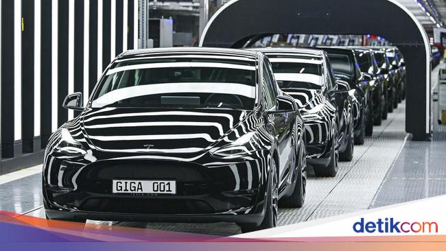 What is a Gigafactory and Tesla’s Opportunity to Build a ‘Giant Factory’ in Central Java