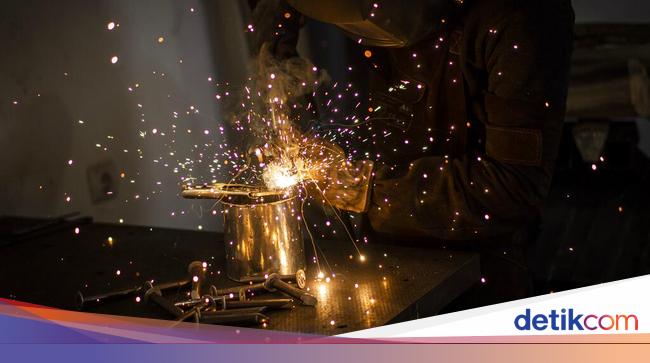 Tukang Las RI Banyak Dibajak Negara Lain Bikin Produksi Migas Molor