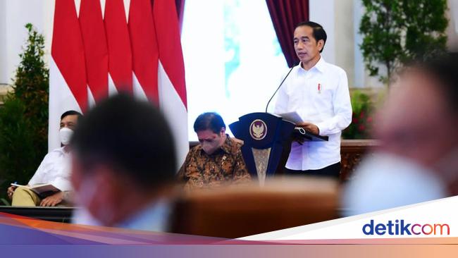 IHSG-Rupiah Menguat Sejak Kemarin, Efek Jokowi Rombak Kabinet?