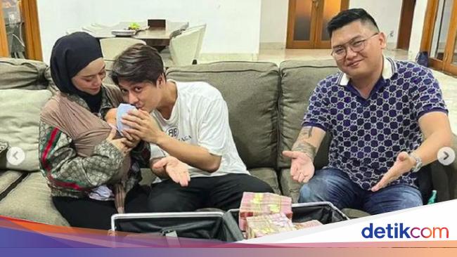 Investigated by the police, this is the moment when the DNA Pro boss gave suitcase money to Rizky Billar-Lesti