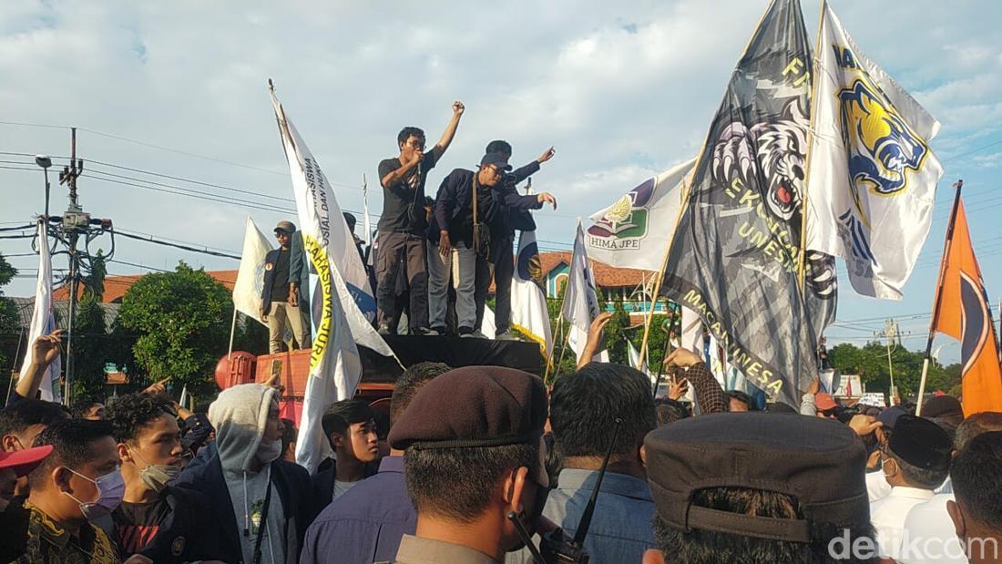 Pro-Kontra Pembentukan Partai Mahasiswa Indonesia Di Kalangan Aktivis Jatim