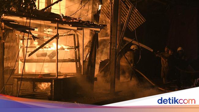 Gembrong Market Fire Chronology to Scorch Hundreds of Buildings