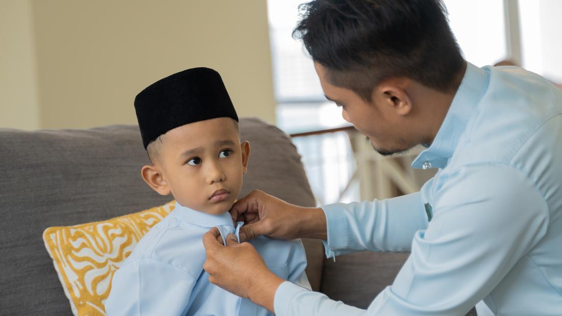 Adab Berpakaian Dalam Islam, Perhatikan Ini Saat Memakai Baju Hari Raya