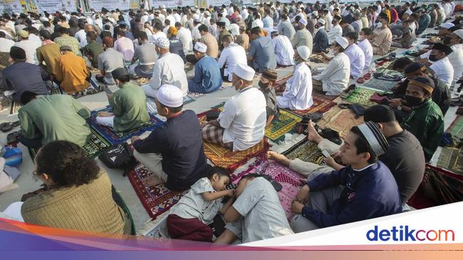 Jam Berapa Sholat Idul Fitri Dimulai? Ini Penjelasannya