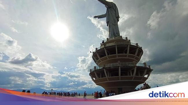 Mengagumi Patung Yesus di Tana Toraja, Destinasi Spiritual yang Memukau