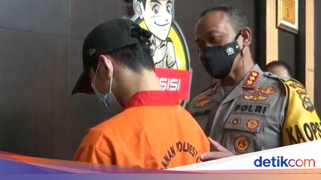 Selebgram Ditangkap Polisi Gegara Promosikan Judi Online 