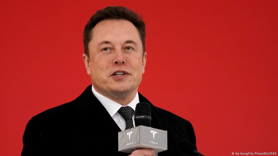 Badaokes: Elon Musk Buka Suara Soal Tesla Bangun Pabrik Di RI: Hati ...