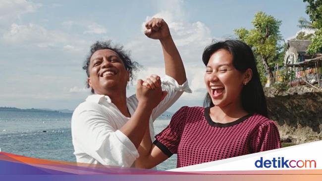 Indah Permatasari Hamil Anak Pertama
