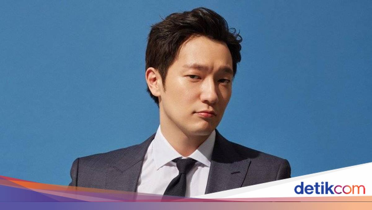 Son Suk Ku Ingin Hiatus Akting, Kerja di Balik Layar Jadi Penulis Naskah