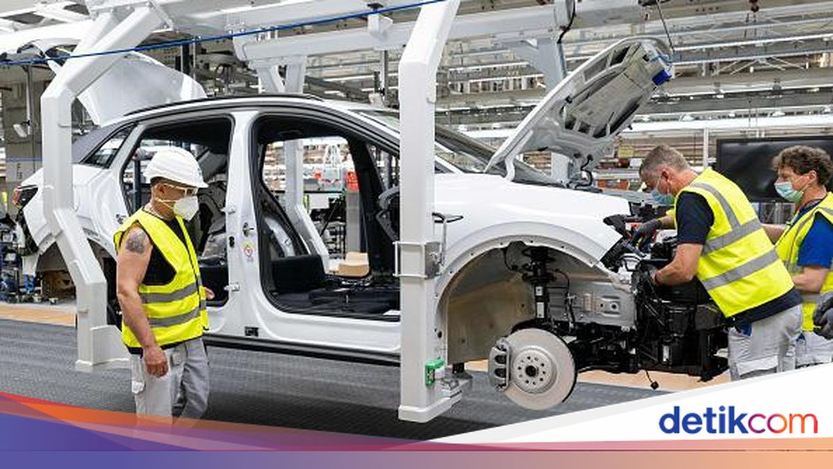 Raksasa Otomotif VW Terlilit Hutang, 140 Ribu Buruh Terancam 'Angkat Koper'!