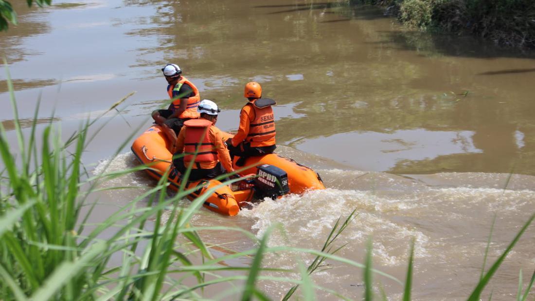 Hilang 2 Hari, Bocah 8 Tahun Ditemukan Tewas Di Sungai Jombang