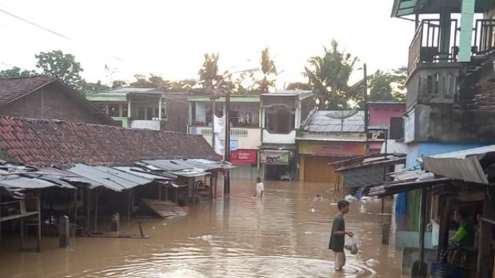 Banjir Landa Purworejo, Ratusan Warga Dievakuasi