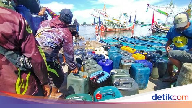 Nelayan Ngeluh Akses BBM Subsidi Sulit, Begini Respons KKP &amp; Pertamina