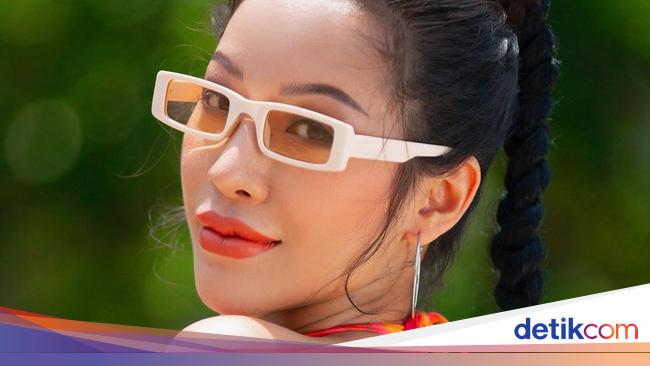 8 Potret Mantan Dokter Kini Jadi Model Seksi OnlyFans, Jualan Konten Syur