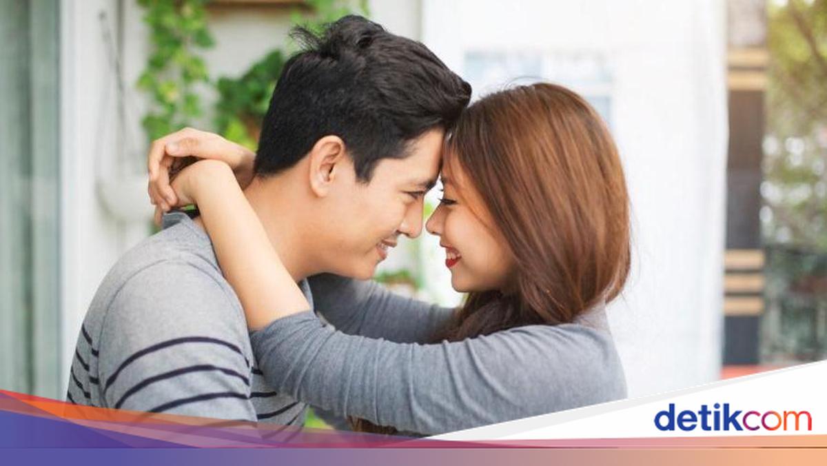 Love lounge mashinasi bilan jinsiy aloqa