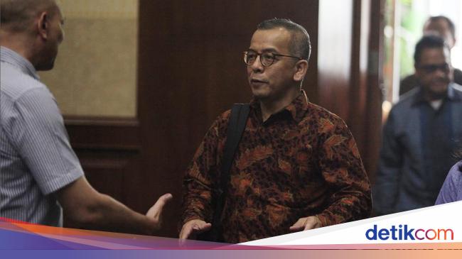 Revealing that he was punished, Emirsyah Satar: What do I take into consideration this second case?