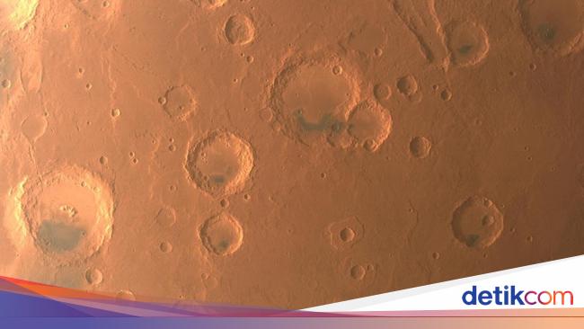 Unlocking Mars Red Mystery: The Mineral Behind Its Color Revealed by Latest Research