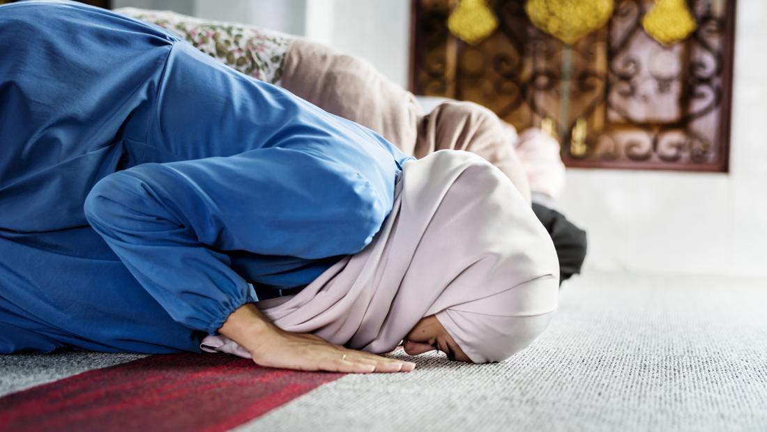 Doa Sujud Syukur Lengkap Dengan Tata Cara Dan Ketentuannya