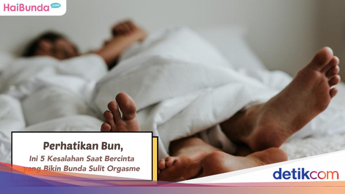 Ishda bexosdan ruscha porno tomosha