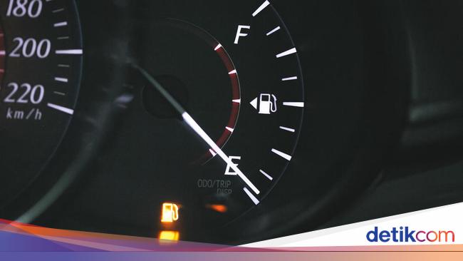 This is the reason why the ‘E’ in the indicator is not Empty