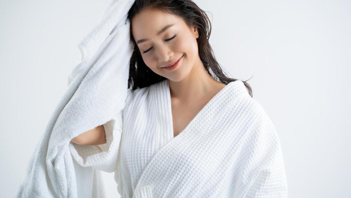 7 Efek Mandi Malam, Mengganggu Kualitas Tidur Hingga Memicu Rematik
