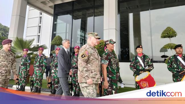 Palace Says About US Commander Meeting General Andika Ahead of Jokowi’s Visit to China