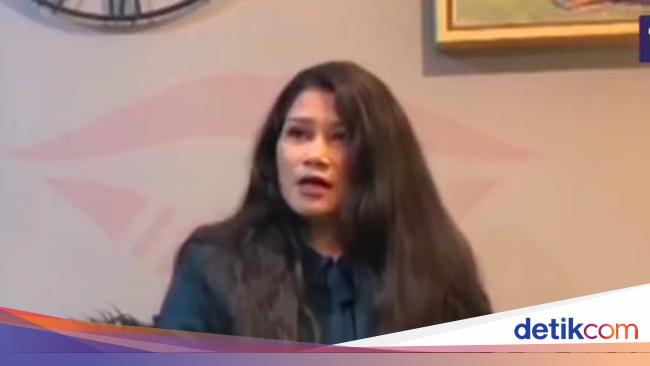 Veranosiliyana’s husband left Zaskia Gotik when she was pregnant