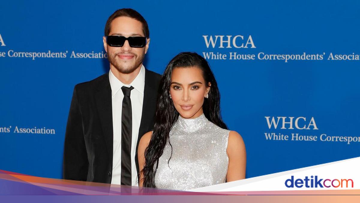 Baru Putus Sebulan, Kim Kardashian Ngaku Siap Pacaran Lagi
