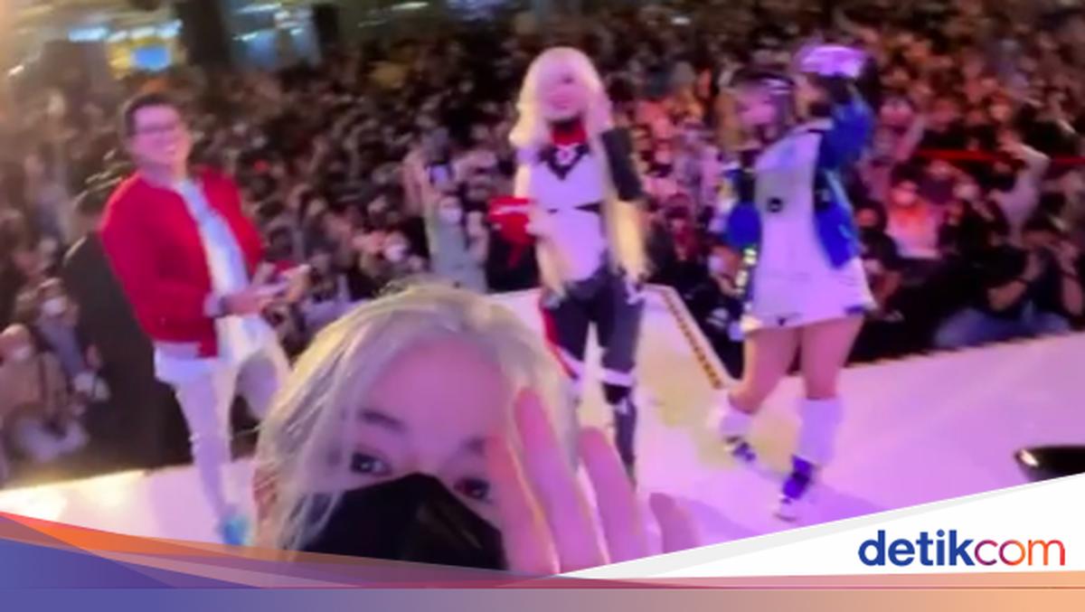 Ryou Sosok Hakken Ryou Cosplayer Ganteng yang Ternyata Perempuan