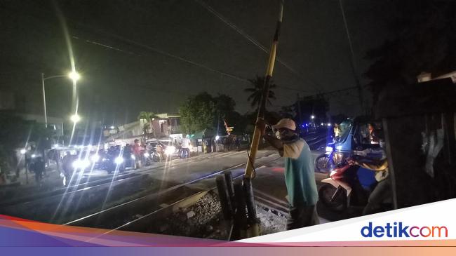 The story of an eyewitness when Ojol took a KRL-stricken passenger to Rawa Buaya