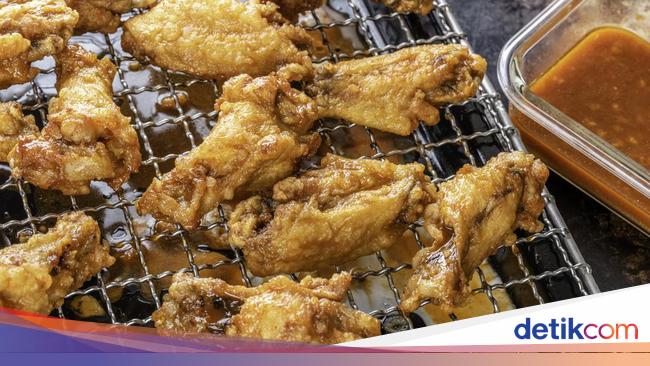 Resep Sayap Ayam Goreng Saus Gochujang Yang Renyah Pedas Resep Sayap Ayam Goreng Saus Gochujang Yang Renyah Pedas
