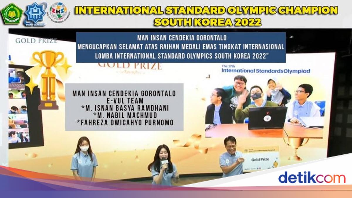 Anastasiya Samburskaya erotik fon rasmi