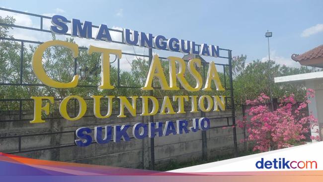 Cara-Syarat Daftar Beasiswa SMA Unggulan CT ARSA Foundation Sukoharjo