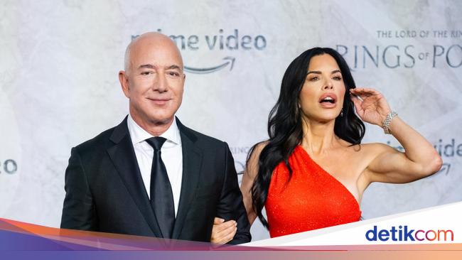 Ouch!  Jeff Bezos was eliminated from the second position of richest person in the world