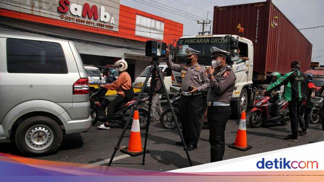 Kecelakaan Maut Di Bekasi Ridwan Kamil Minta Jam Operasional Truk