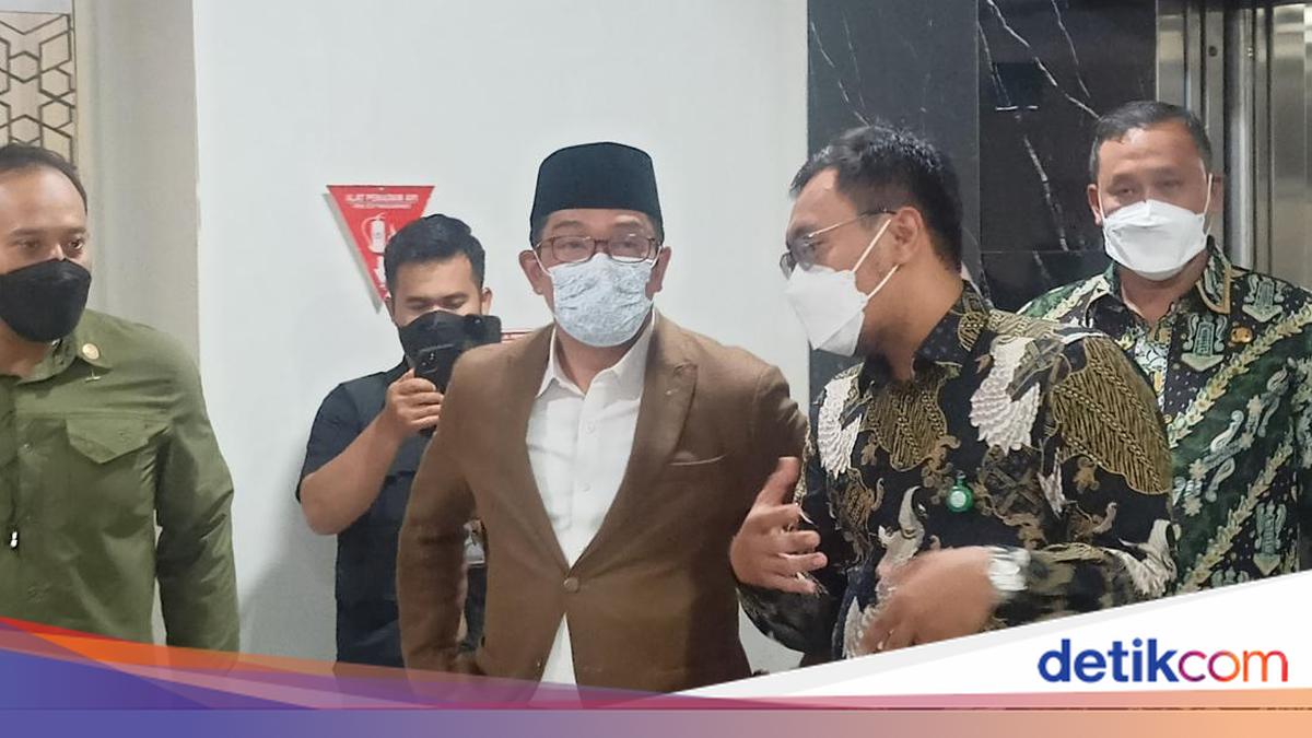 RK Akan Bangun JPO-Pindah Gerbang SD Imbas Kecelakaan Maut Bekasi