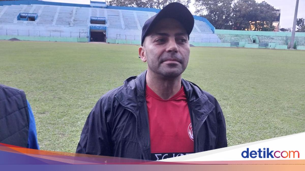 Rekam Jejak Javier Roca, Pelatih Baru Arema