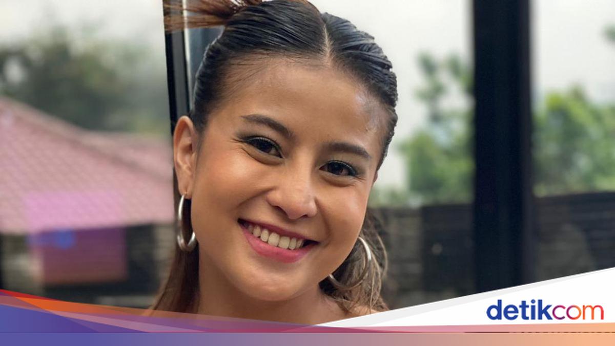 Vokalis Guyon Waton dan Awkarin Minta Tunda Pemeriksaan Soal Hanania Travel