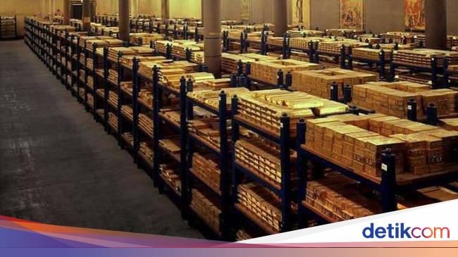 Harga Emas Dunia Melejit Tembus US$ 3.400