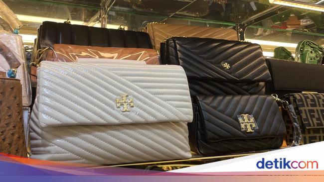 Ingin Beli Tambah Koleksi Tas Branded dengan Harga Miring? Coba Belanja di  ITC Mangga Dua - Tribunjakarta.com