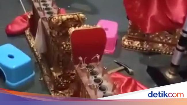 Lihat Sinar Terang, Api Menghancurkan Pura Taman Yeh Obat Buleleng