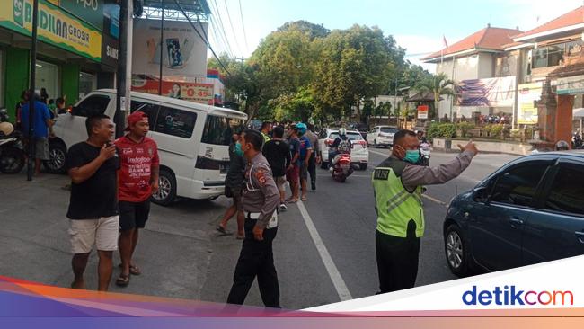 Viral Bule Ugal Ugalan Di Jalanan Bali Rampas Mobil Punya Warga