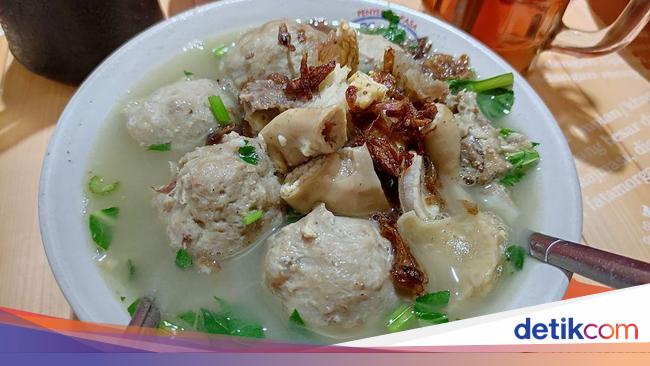 Sluurp 20 Bakso Topping Tetelan Berlimpah Ada Di Tempat Ini