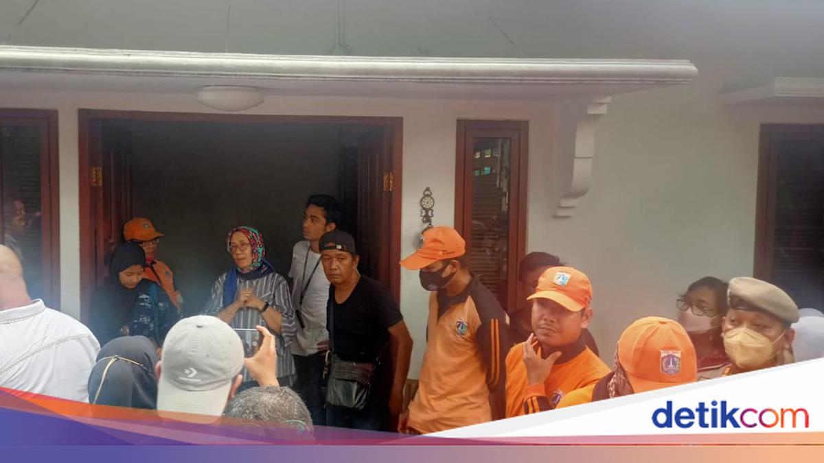 Duduk Perkara Kericuhan Eksekusi Rumah Wanda Hamidah