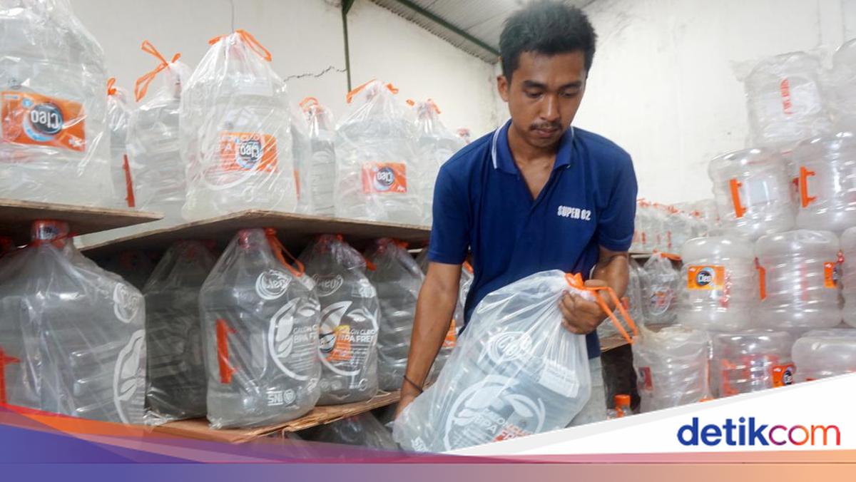 Air Minum Dalam Kemasan Ini Optimis Capai Target Rp 1T di 2022