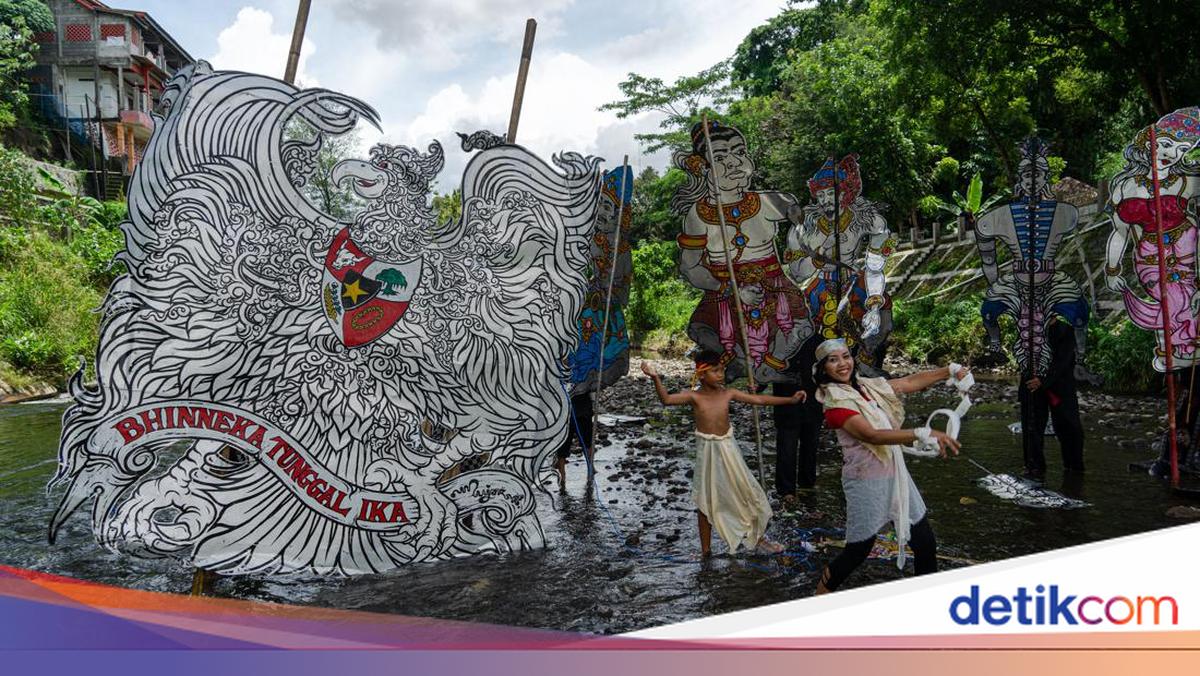 Aksi Peduli Sungai Lewat Pentas Wayang di Sungai Code Yogyakarta