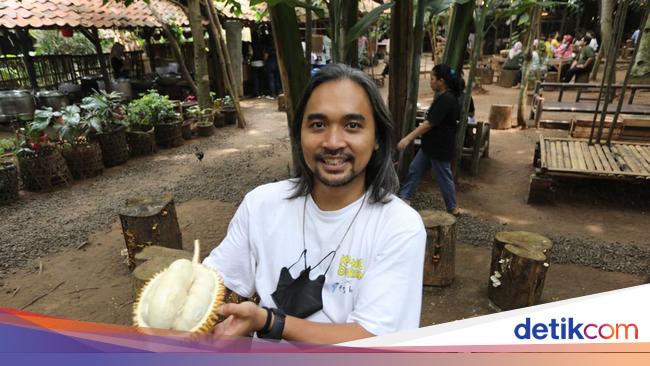 Kang Duren, achieves billions of cash flows per year from Durian Business