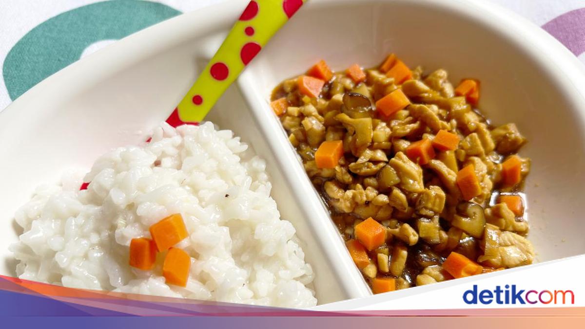 Resep Nasi Tim Ayam Kecap MPASI 9 bulan yang Lengkap Nutrisi
