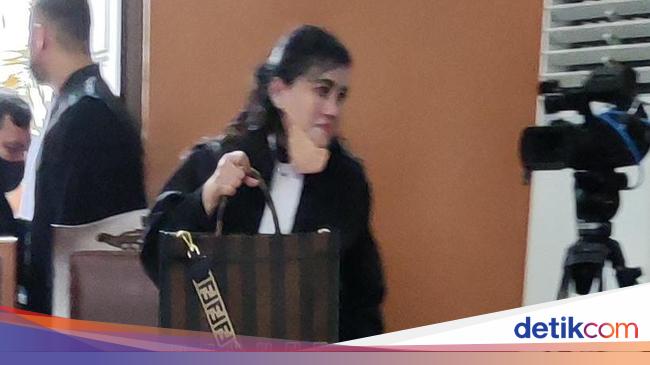 Highlights of the prosecutor’s treasure at the trial of Sambo’s wife on Tas Fendi KW Sidoarjo